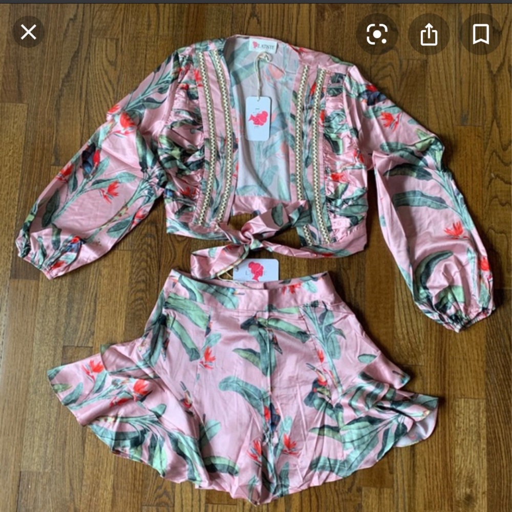 L’atiste By Amy Pink Silk/Satin tie-up Shorts set